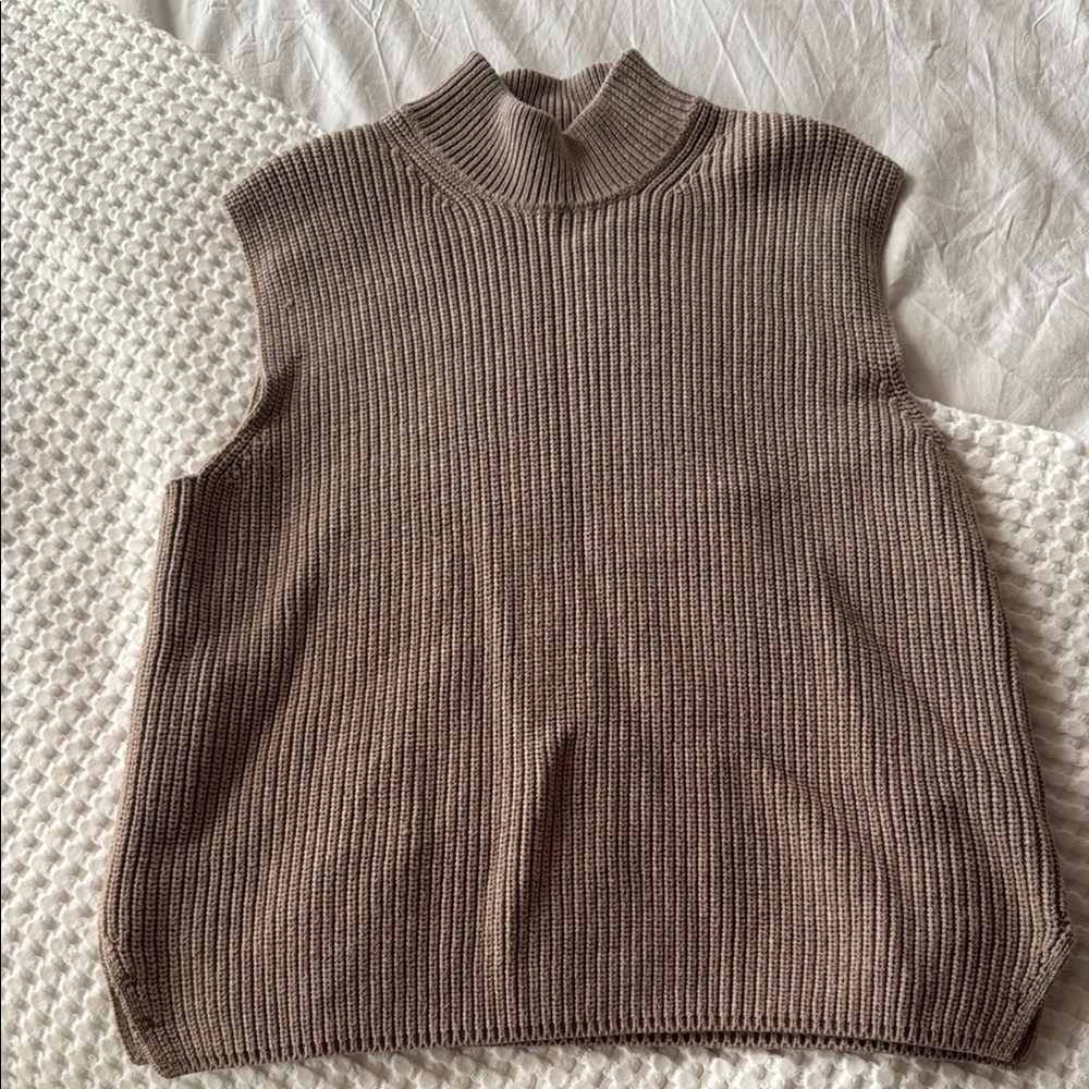 Women's Sleeveless Brown Sweater